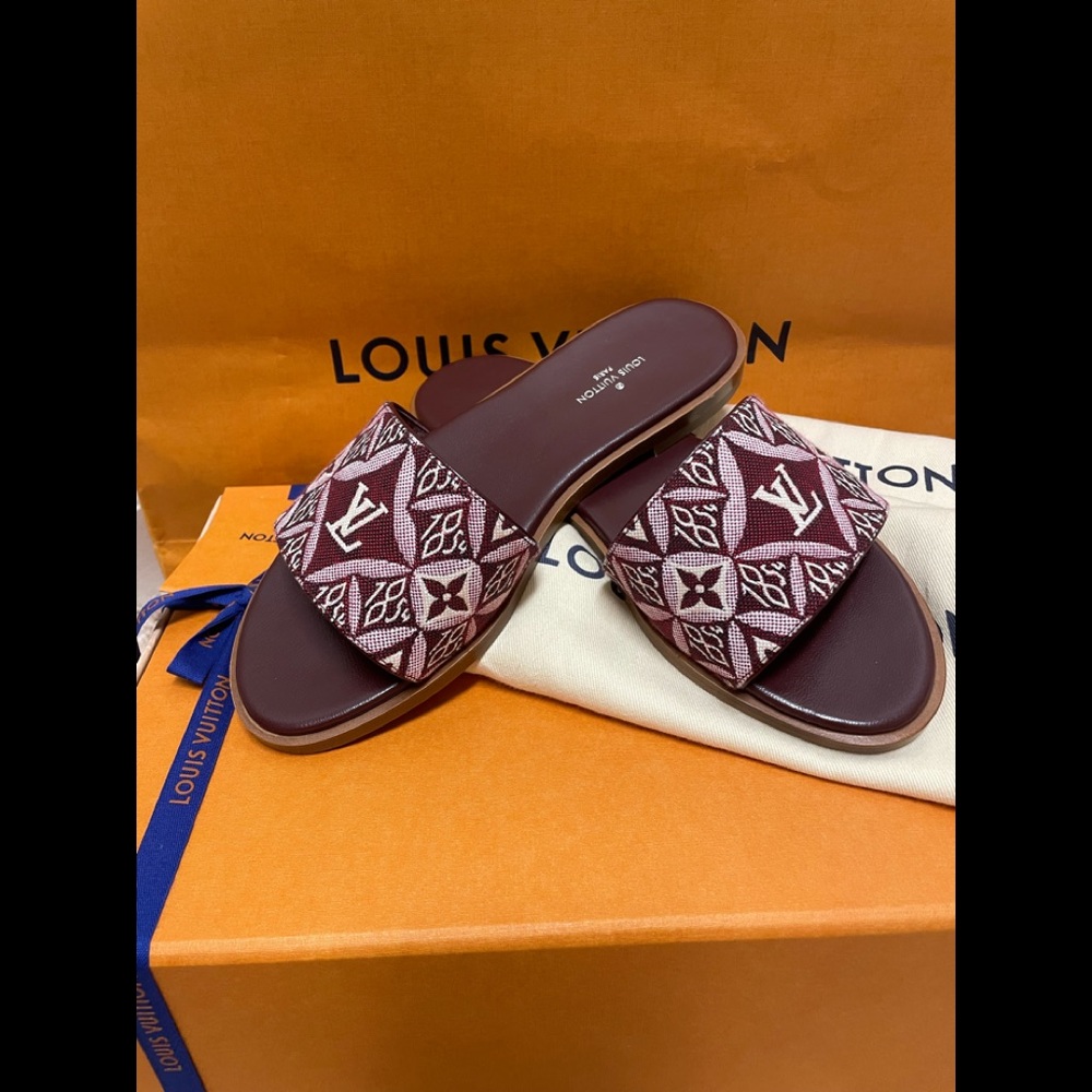 🆕🍇Louis Vuitton 1854 Lock it Mules🍇🆕